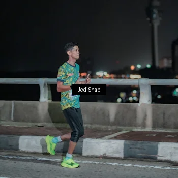 Runner Photo 5917764
