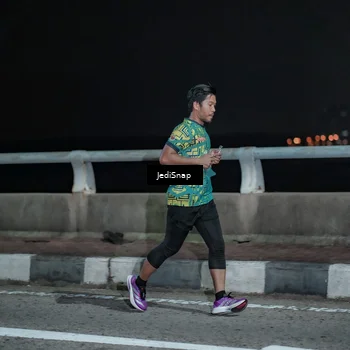 Runner Photo 5917766
