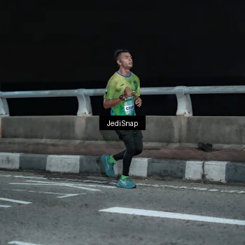 Runner Photo 5917775