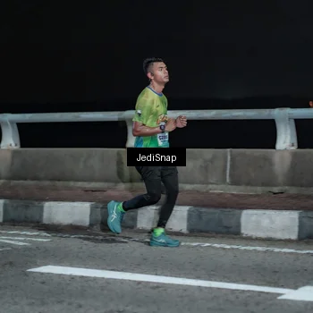 Runner Photo 5917778