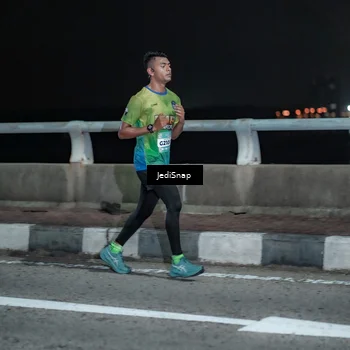 Runner Photo 5917782