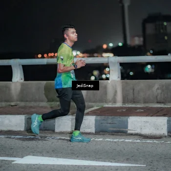 Runner Photo 5917792