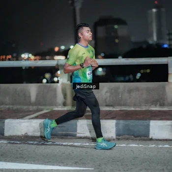 Runner Photo 5917793