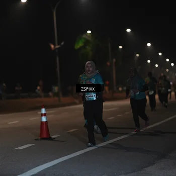 Runner Photo 5917800