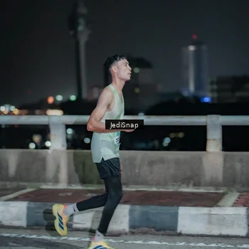 Runner Photo 5917835