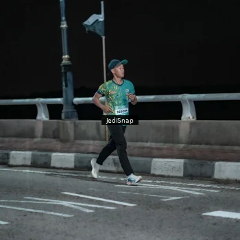 Runner Photo 5917846
