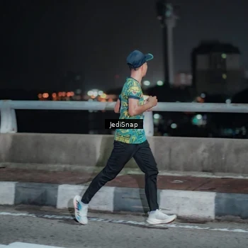 Runner Photo 5917873