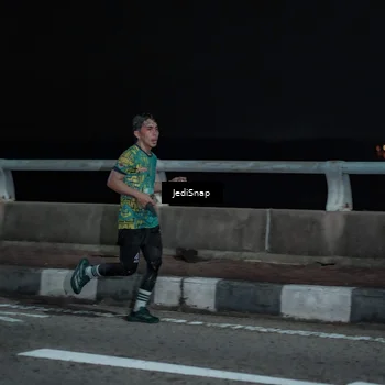 Runner Photo 5917896