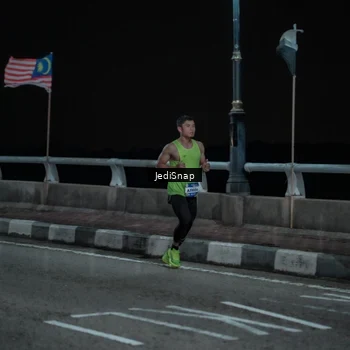 Runner Photo 5917942