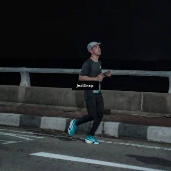 Runner Photo 5918000