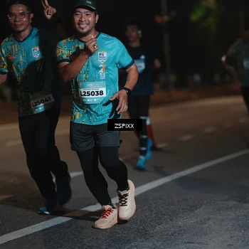 Runner Photo 5918001