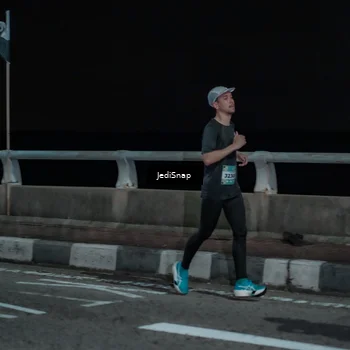 Runner Photo 5918003