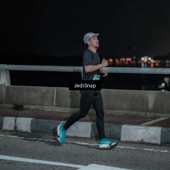 Runner Photo 5918023