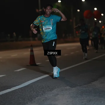 Runner Photo 5918025