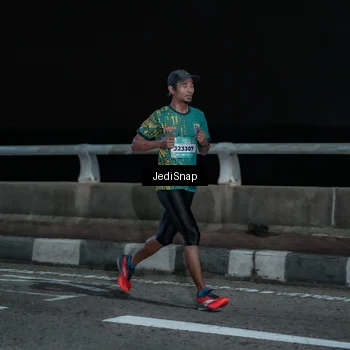 Runner Photo 5918026