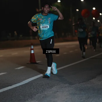 Runner Photo 5918029