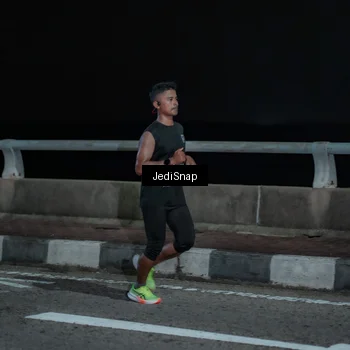 Runner Photo 5918034