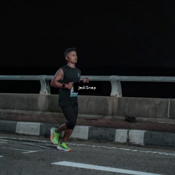 Runner Photo 5918041
