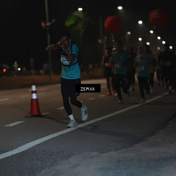 Runner Photo 5918043