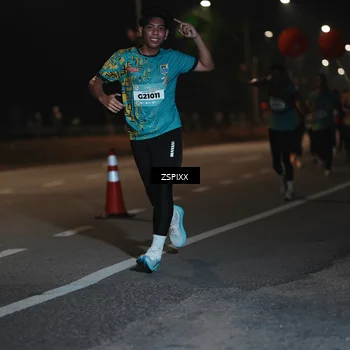 Runner Photo 5918046