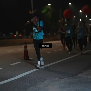 Runner Photo 5918054
