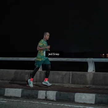 Runner Photo 5918122