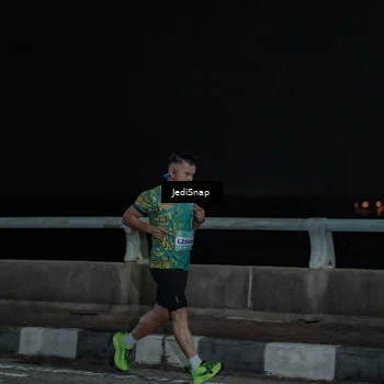 Runner Photo 5918132