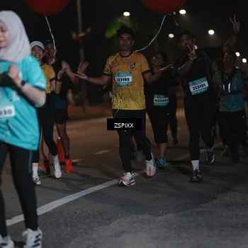 Runner Photo 5918143