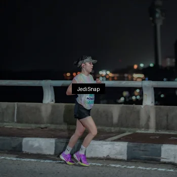 Runner Photo 5918157