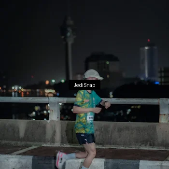 Runner Photo 5918160