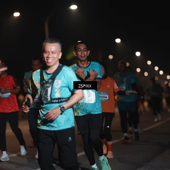 Runner Photo 5918177