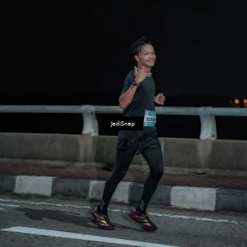 Runner Photo 5918186