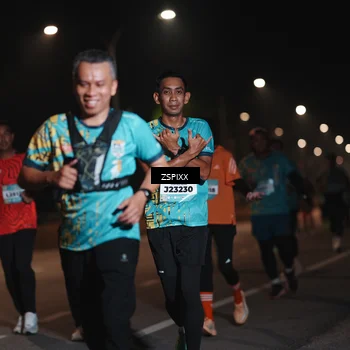 Runner Photo 5918190