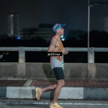 Runner Photo 5918193
