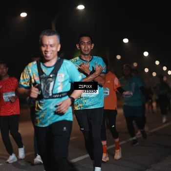 Runner Photo 5918201