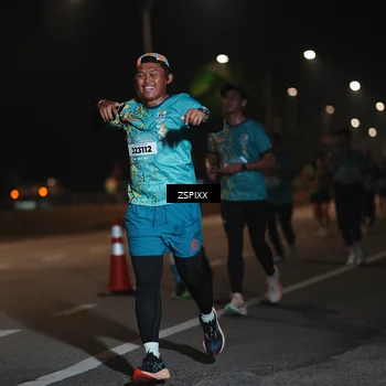 Runner Photo 5918215