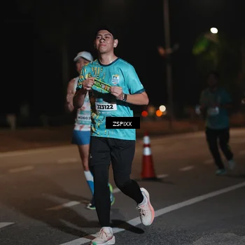 Runner Photo 5918243