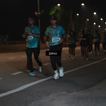Runner Photo 5918260