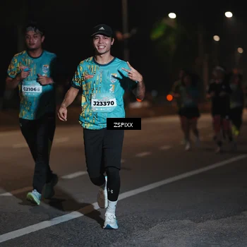 Runner Photo 5918275