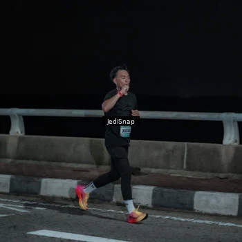 Runner Photo 5918280