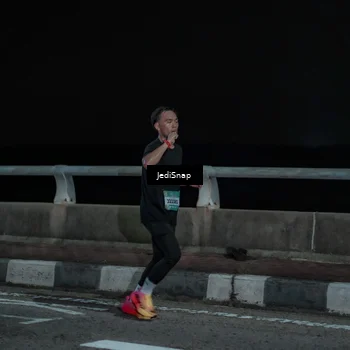 Runner Photo 5918289