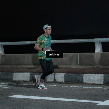 Runner Photo 5918298