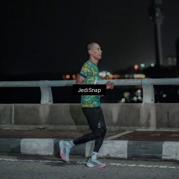 Runner Photo 5918318