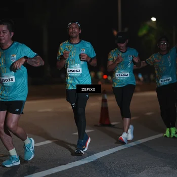 Runner Photo 5918347