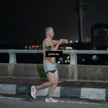Runner Photo 5918363