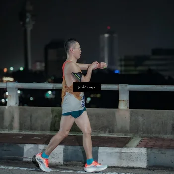 Runner Photo 5918366