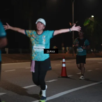 Runner Photo 5918375