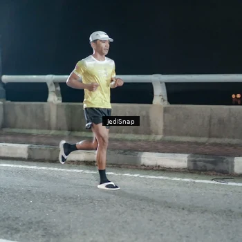 Runner Photo 5918394