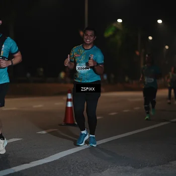 Runner Photo 5918404