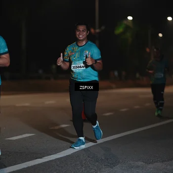 Runner Photo 5918411